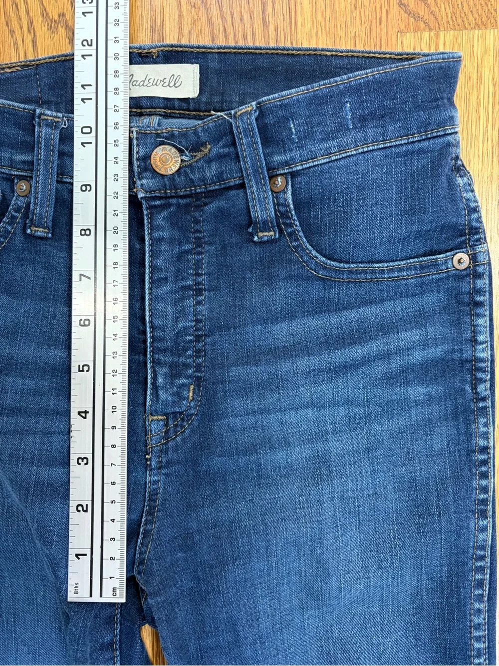 Madewell 10" High-Rise Skinny Jeans (26) - Picture 12 of 16